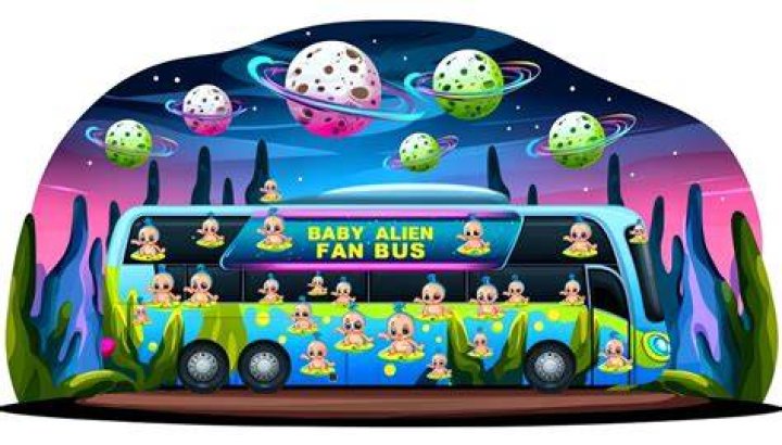 Adorable Baby Alien Fan Bus Video! Watch Now!