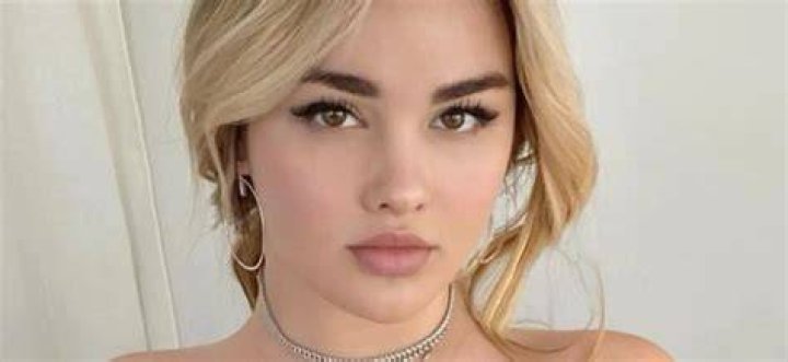 Anastasiya Kvitko: The Rising Star of Instagram Fame
