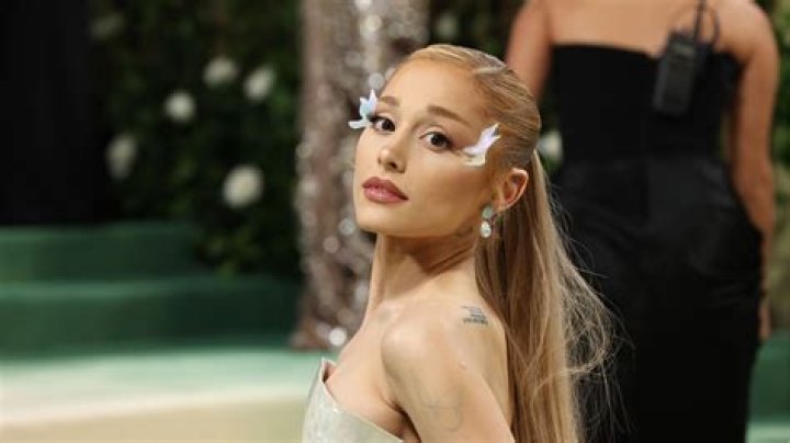 Ariana Grande Nip Slip: The Story Behind the Incident and Its Impact