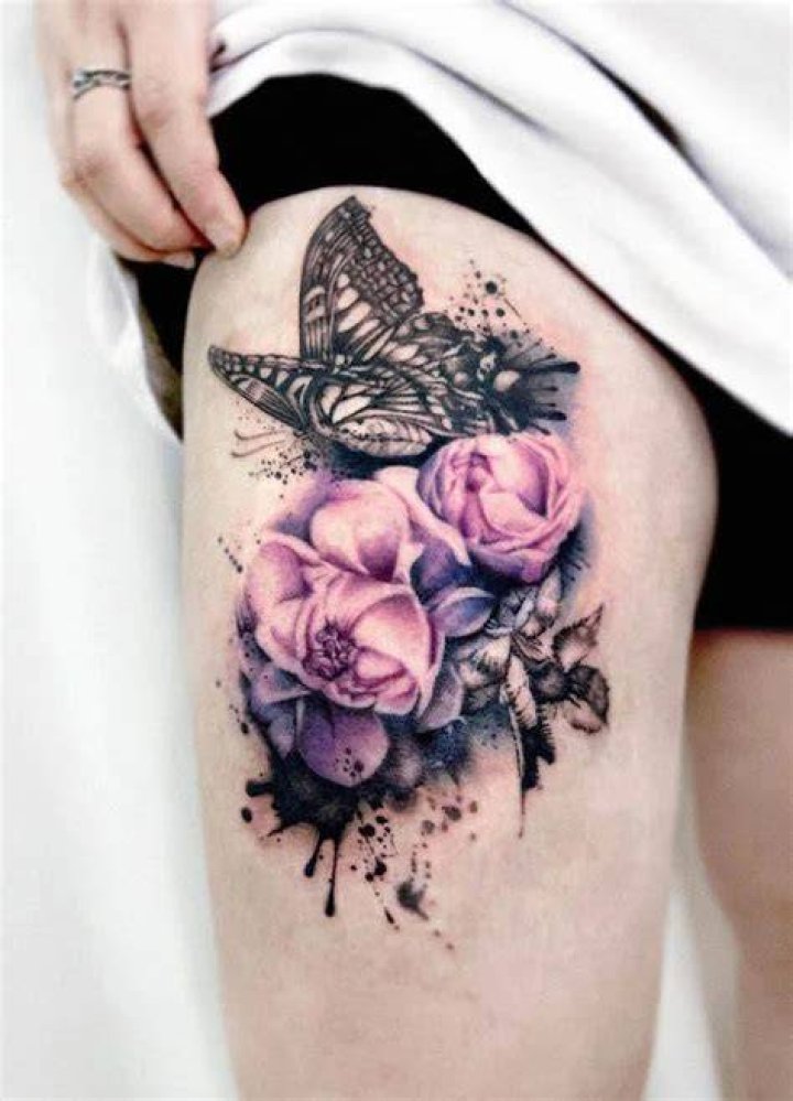 Blooming Elegance: A Deep Dive into Flower Tattoos on the Thigh