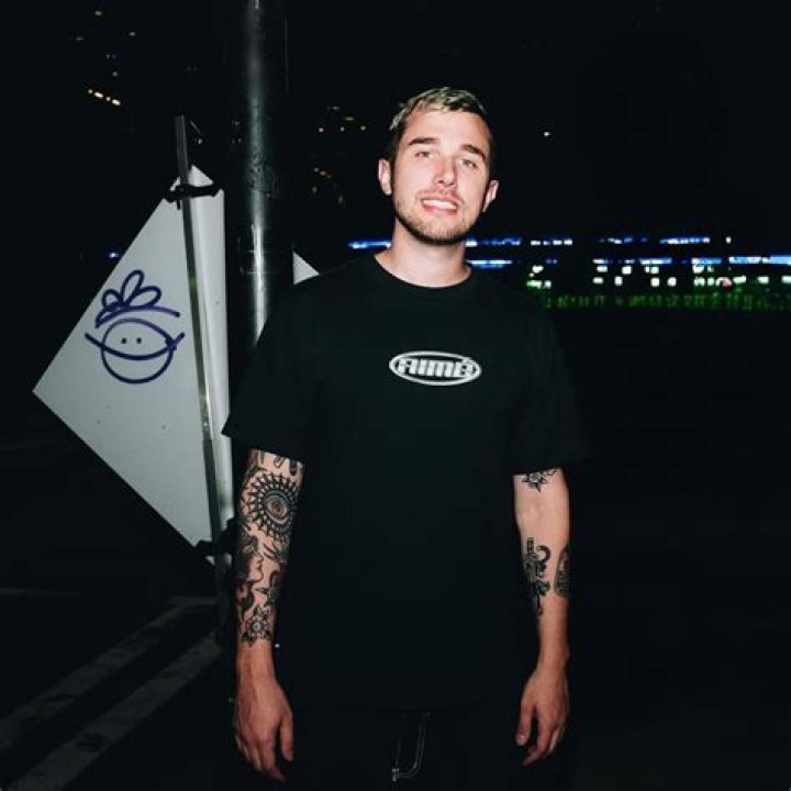 Chris Comstock: The Visionary Music Producer Redefining the Industry
