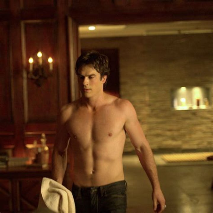 Damon Salvatore Without Shirt: Exploring the Iconic Moments and His Allure