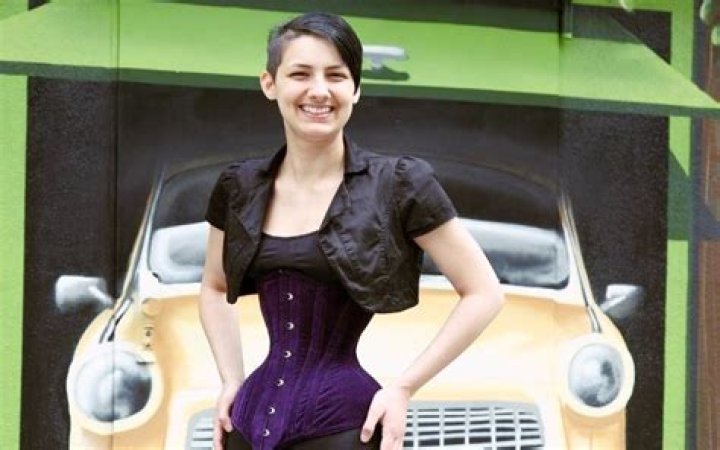Discovering the Skinniest Person in the World: A Fascinating Exploration