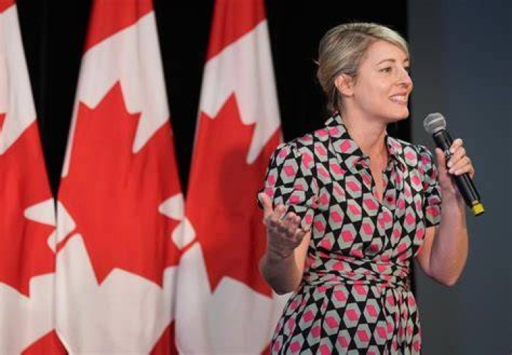 Does M&eacute;lanie Joly Have a Daughter? Exploring the Life and Family of Canada's Prominent Politician