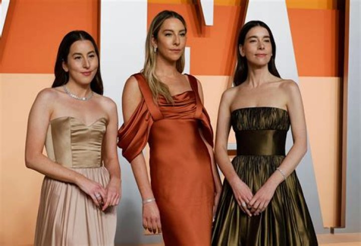 Este Haim's Husband: Who Is He?