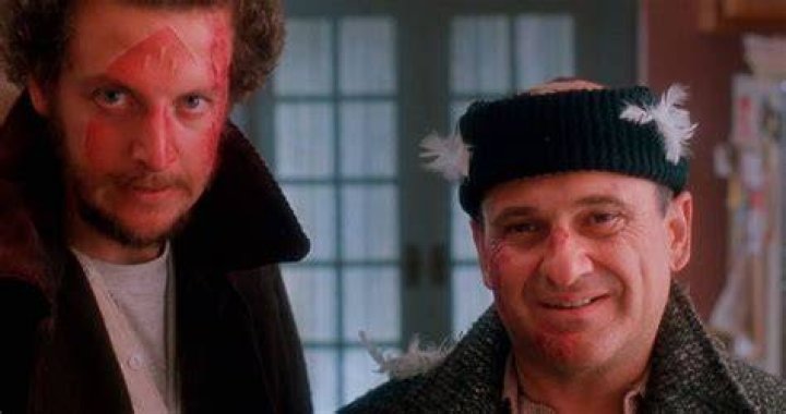 Harry & Marv: Hilarious Heist Masters!