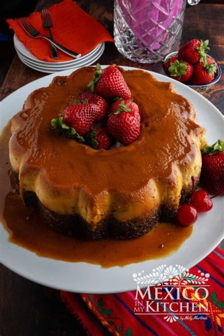 How to Decorate a Chocoflan: A Comprehensive Guide to Elevate Your Dessert