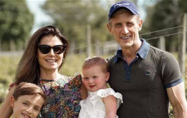 Is Dan Abrams Married? Exploring the Personal Life of a Renowned Legal Analyst