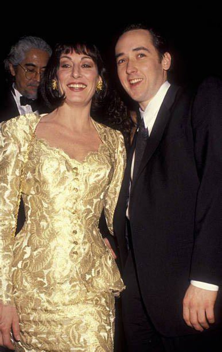 John Cusack Wife: A Comprehensive Look into His Love Life