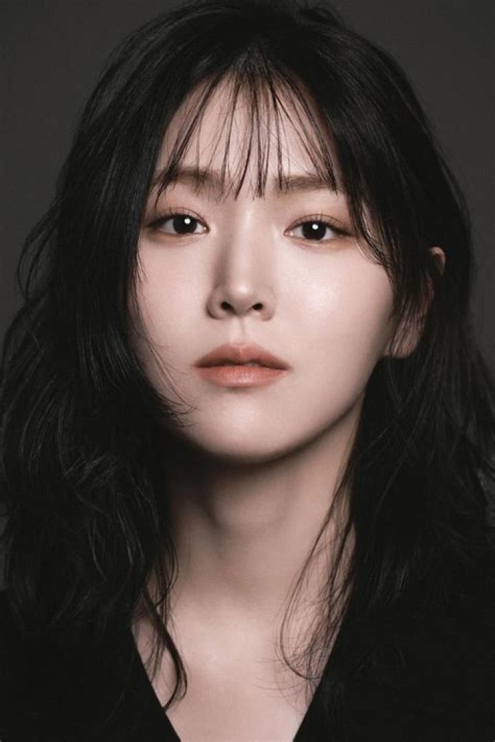 Kim Ji Eun Age: Discover the Inspiring Life Story of This Remarkable Figure