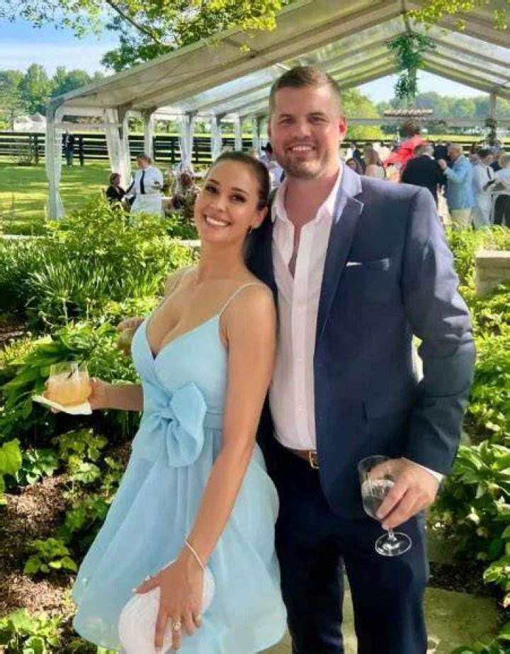 Lauren Compton Husband Mark Avalos: A Detailed Exploration of Their Love Story