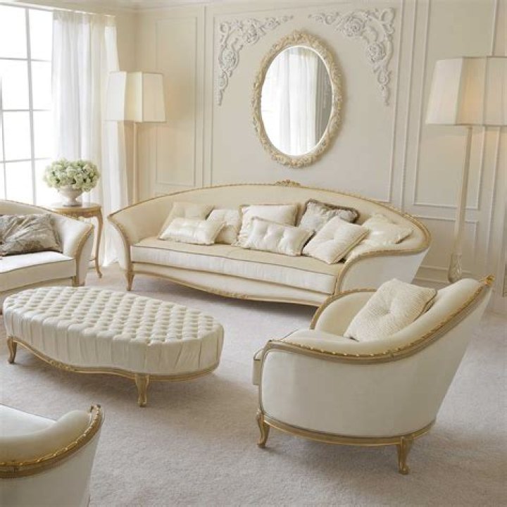 Louis Pullman: Designer Furniture & Luxury Living