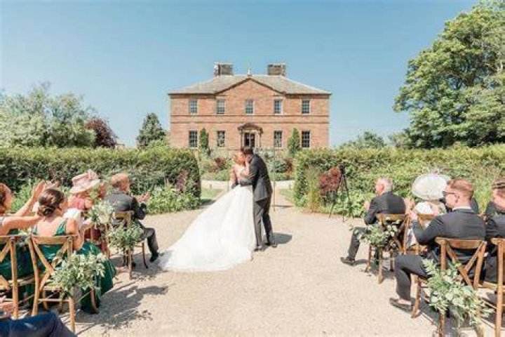 Love and Bliss: The Unforgettable Jennifer Newton Wedding