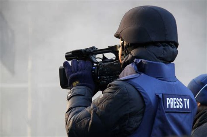 Luke Harding: The Renowned Journalist Who Shaped Modern Investigative Reporting