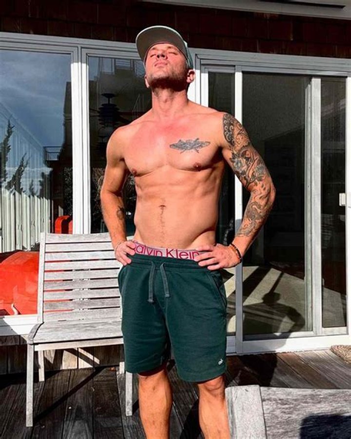 Ryan Phillippe: The Journey of a Hollywood Star