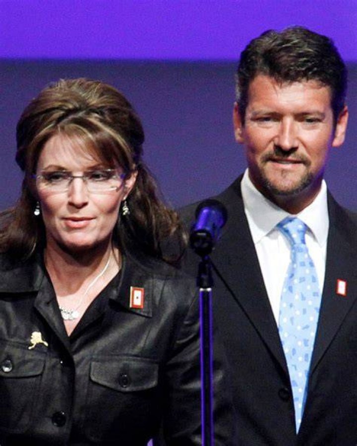 Sarah Palin Boyfriend: Unveiling the Personal Life of a Political Icon