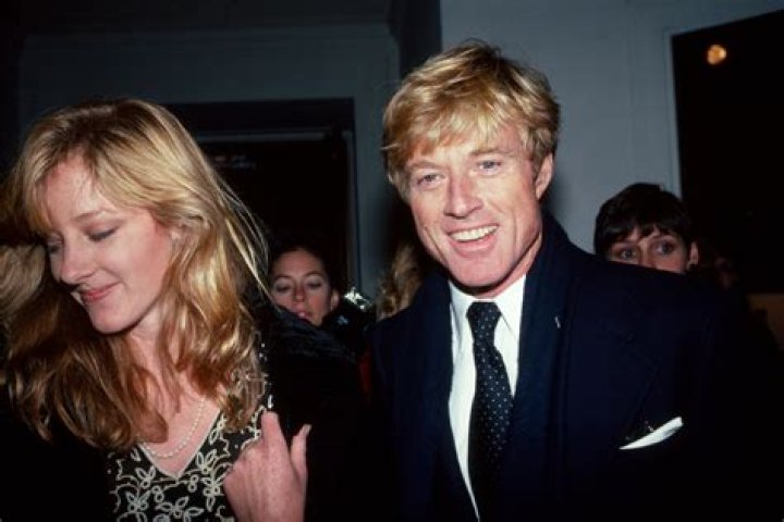 Shauna Redford: A Rising Star in the Entertainment Industry