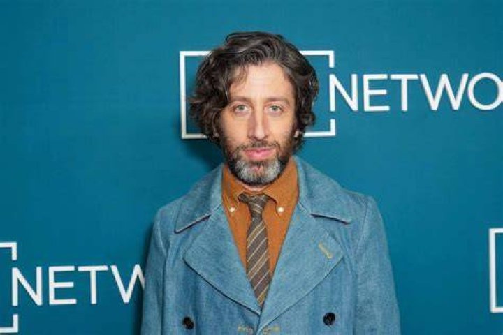 Simon Helberg Height in Feet: A Comprehensive Look at the Actor's Stature