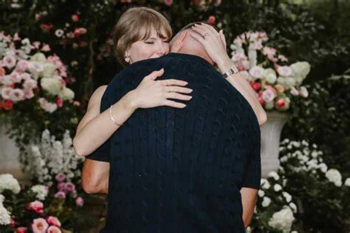 Travis Kelce Parents Still Married: A Closer Look at the Kelce Family