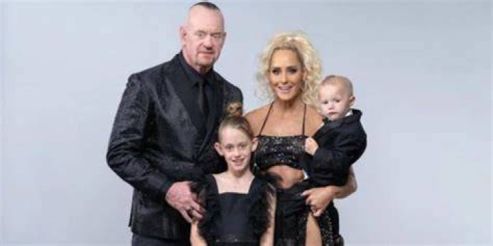 Unveiling the Life of Gunner Vincent Calaway: A Journey into the World of Wrestling Royalty