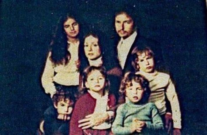 Who is Jakob Dylan&rsquo;s Mother? Discover the Woman Behind the Legend